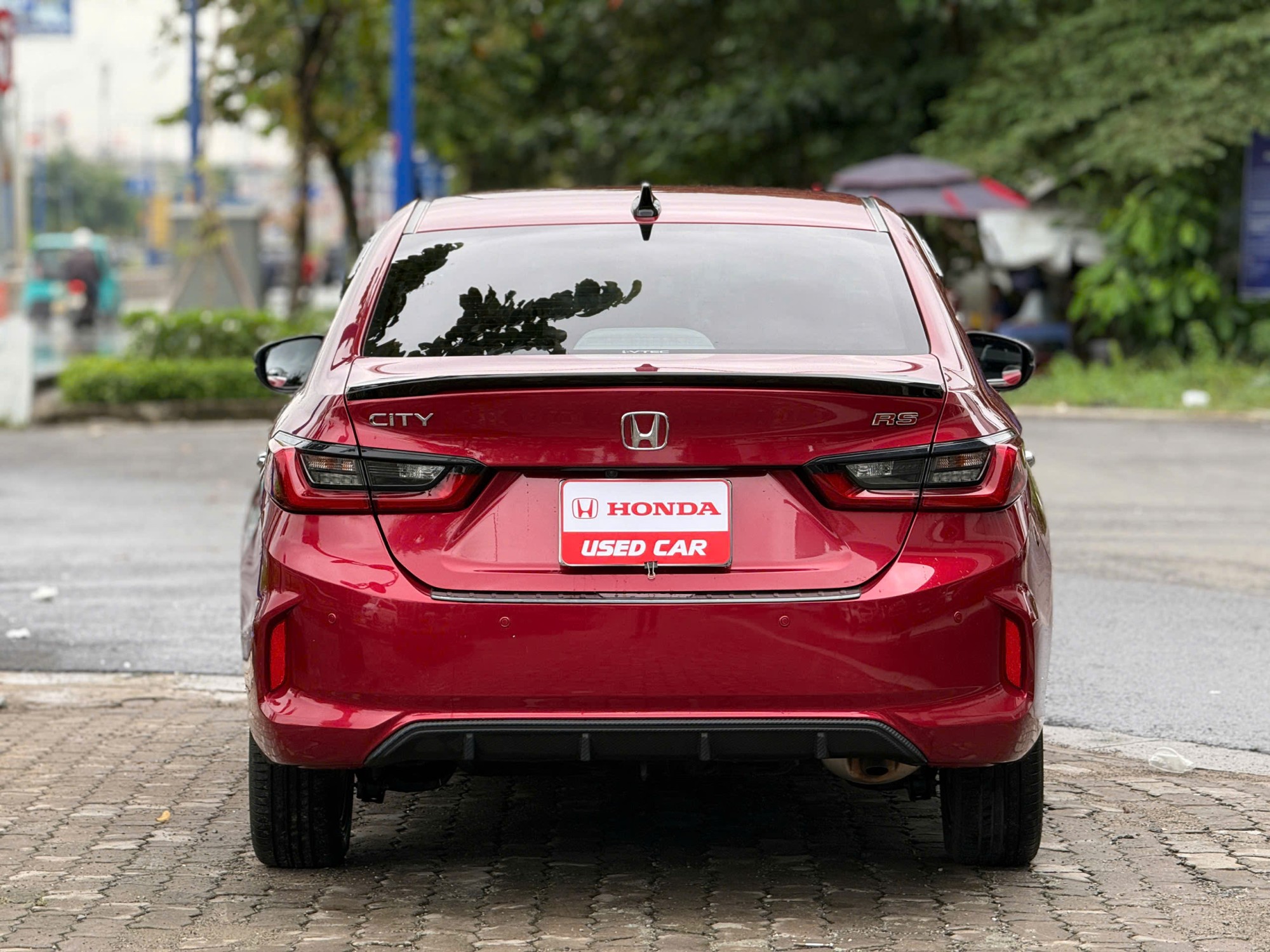 Đuôi xe Honda City RS 2021 màu đỏ