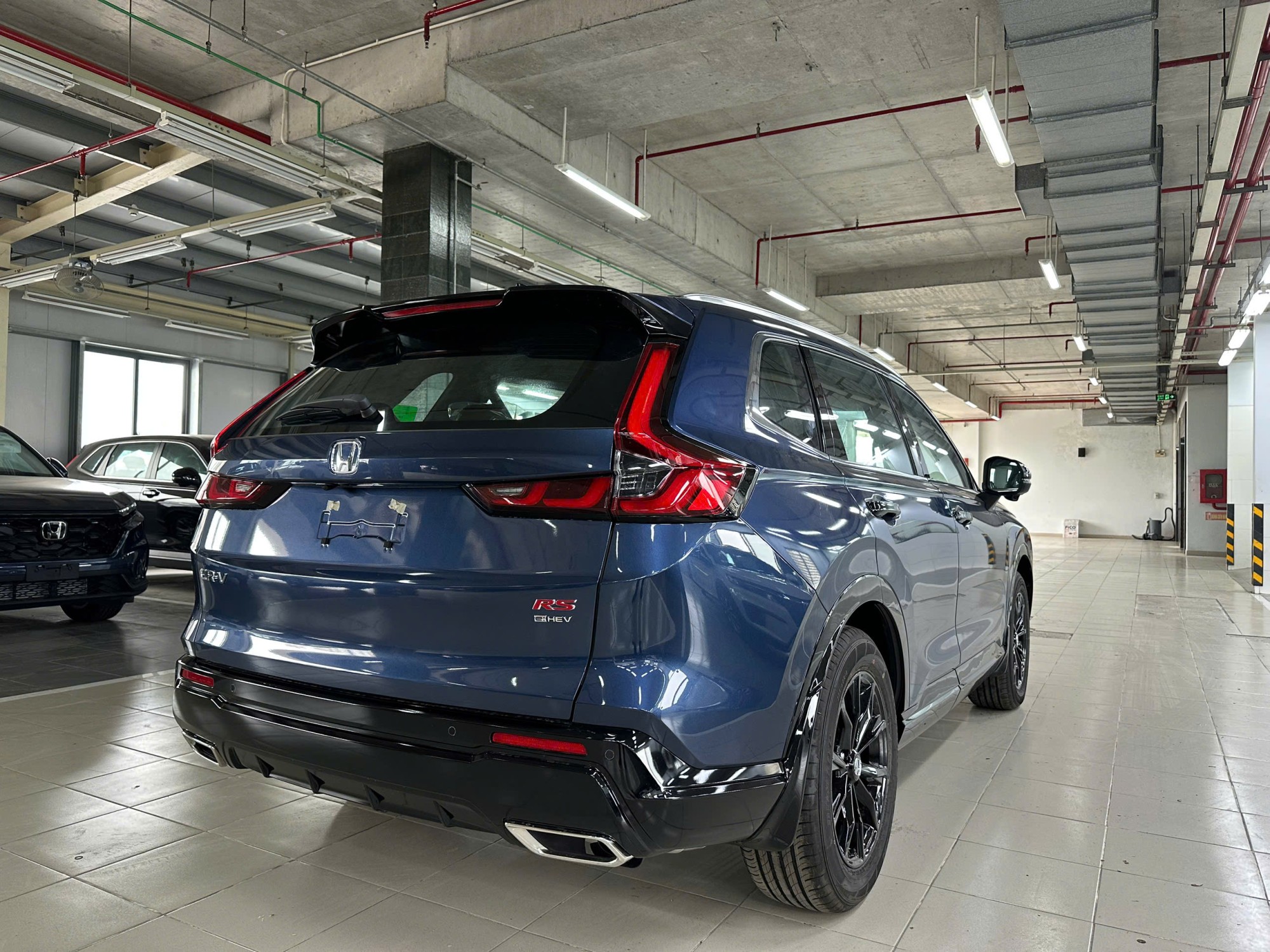 Thiết kế thân xe và đuôi xe Honda CR-V